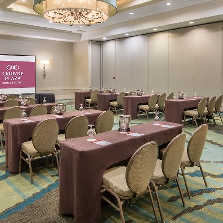 Crowne Plaza Charleston By Ihg Hotel North Charleston Exterior photo