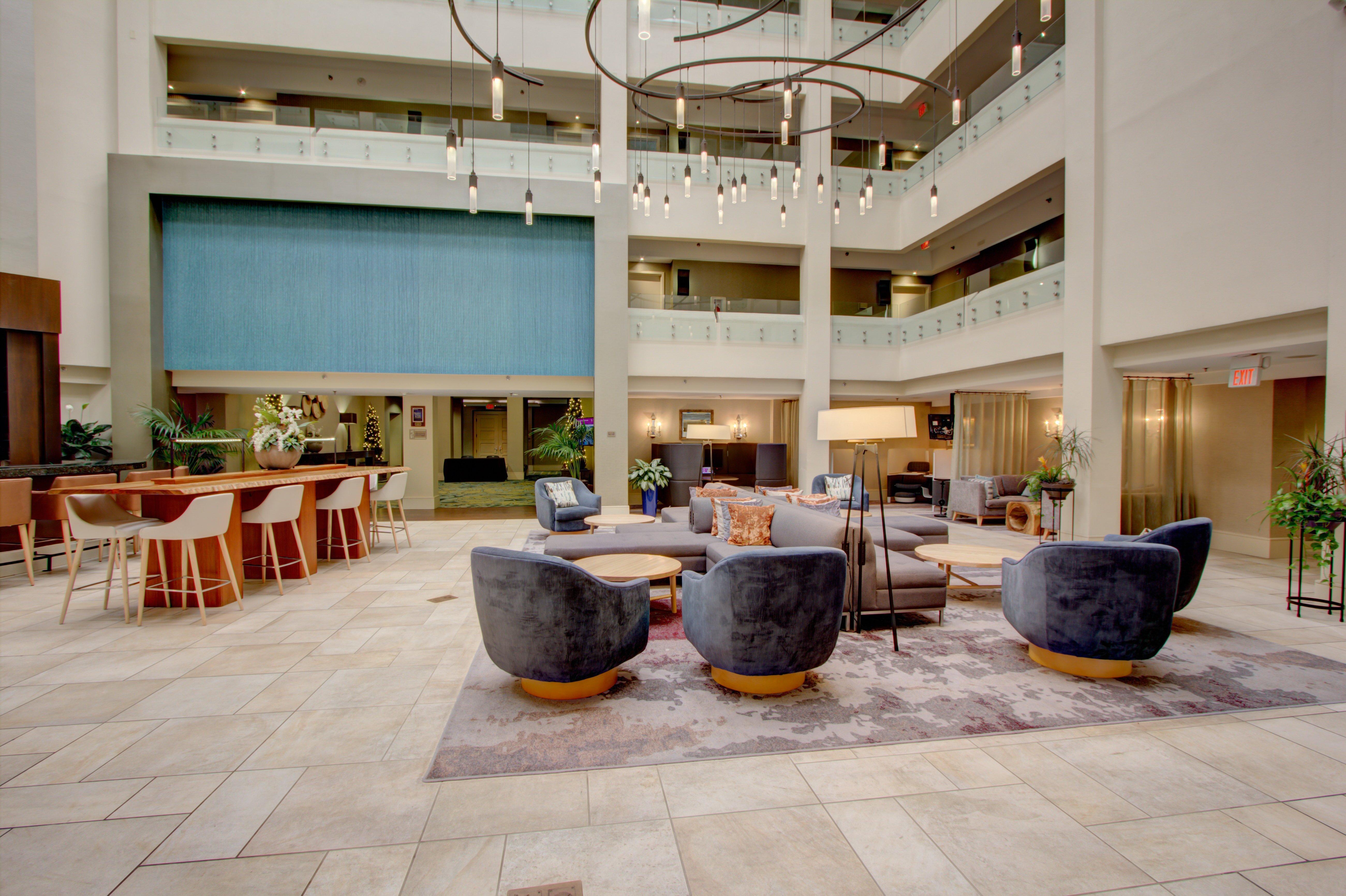Crowne Plaza Charleston By Ihg Hotel North Charleston Exterior photo