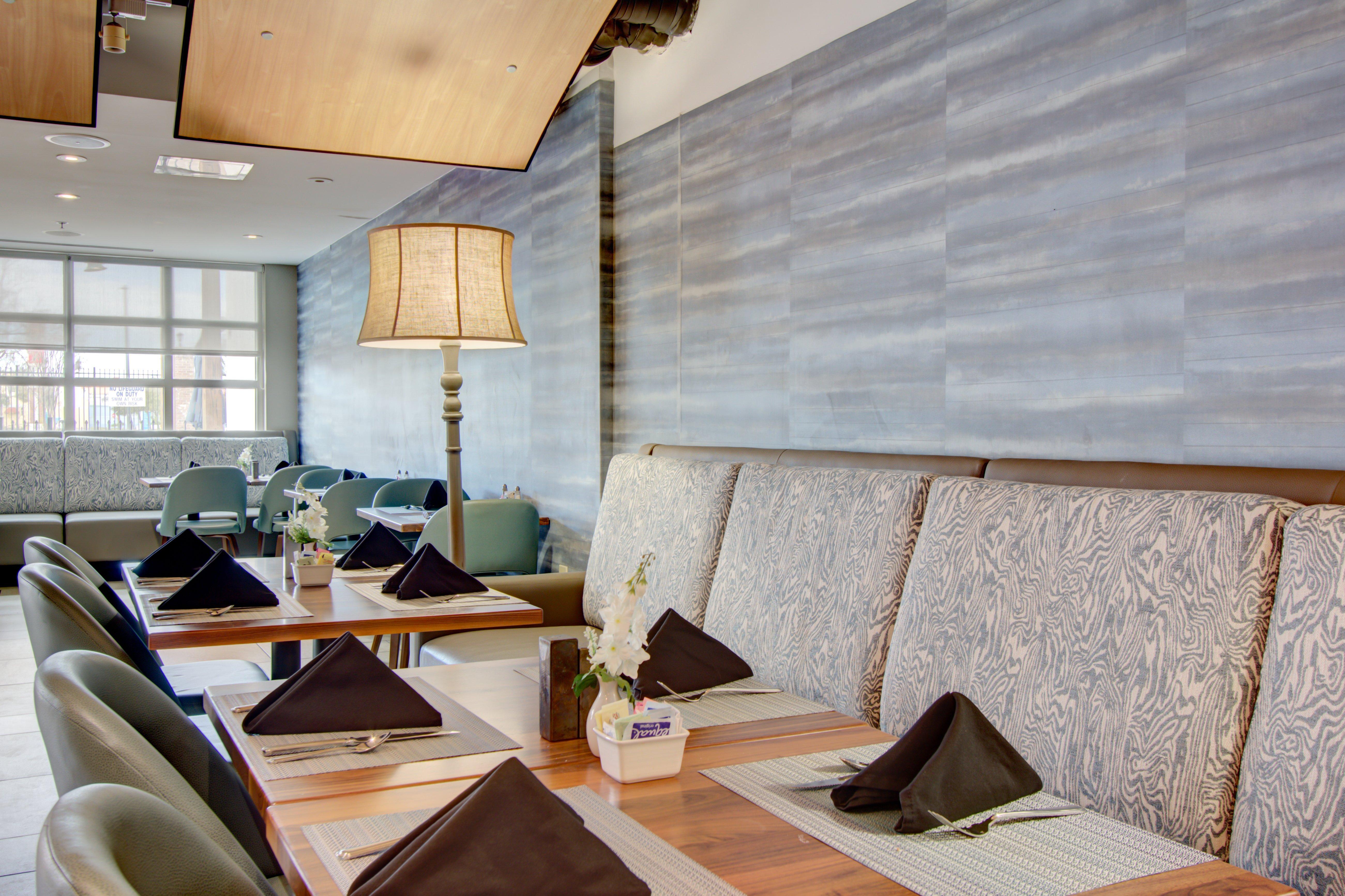 Crowne Plaza Charleston By Ihg Hotel North Charleston Exterior photo