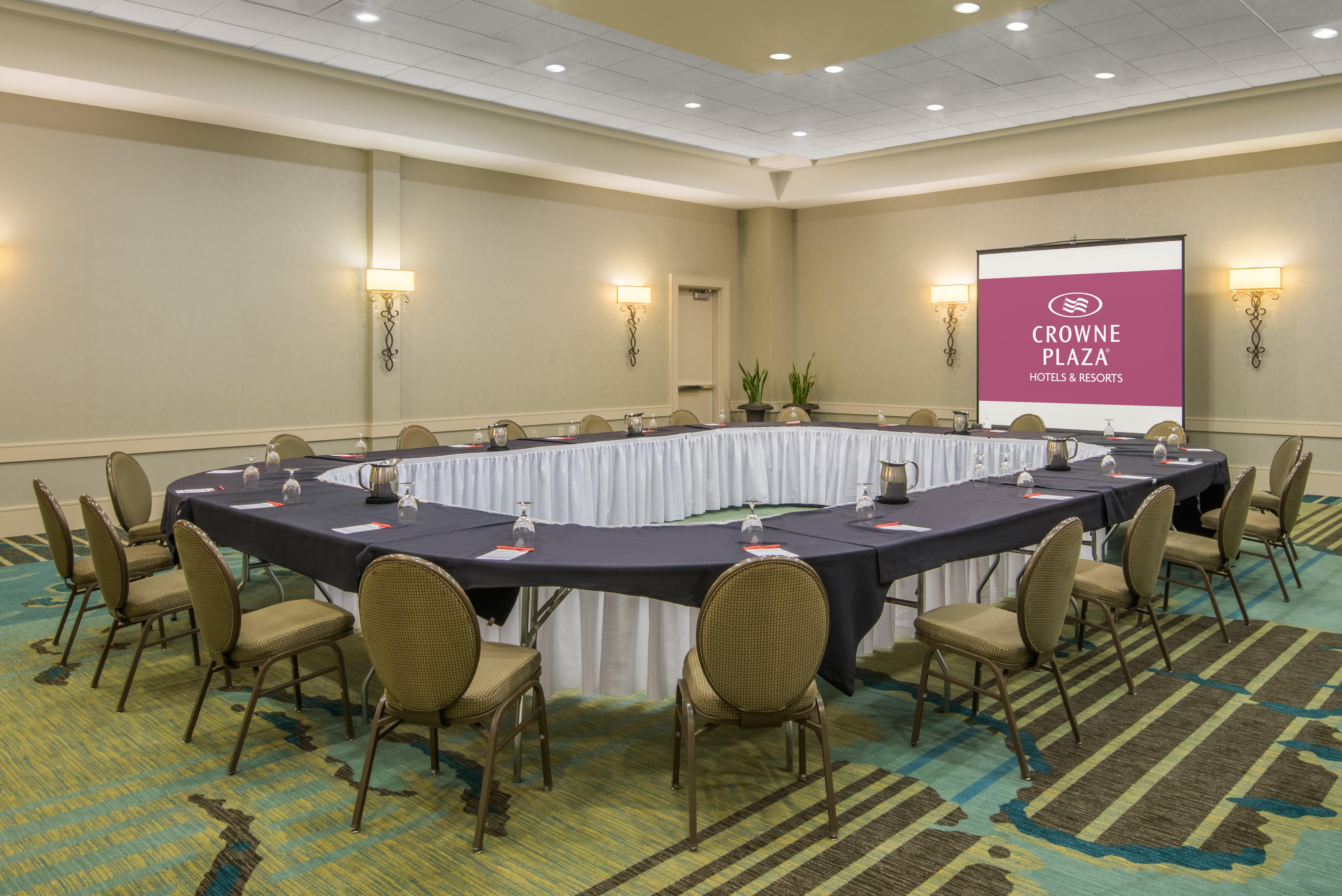 Crowne Plaza Charleston By Ihg Hotel North Charleston Exterior photo