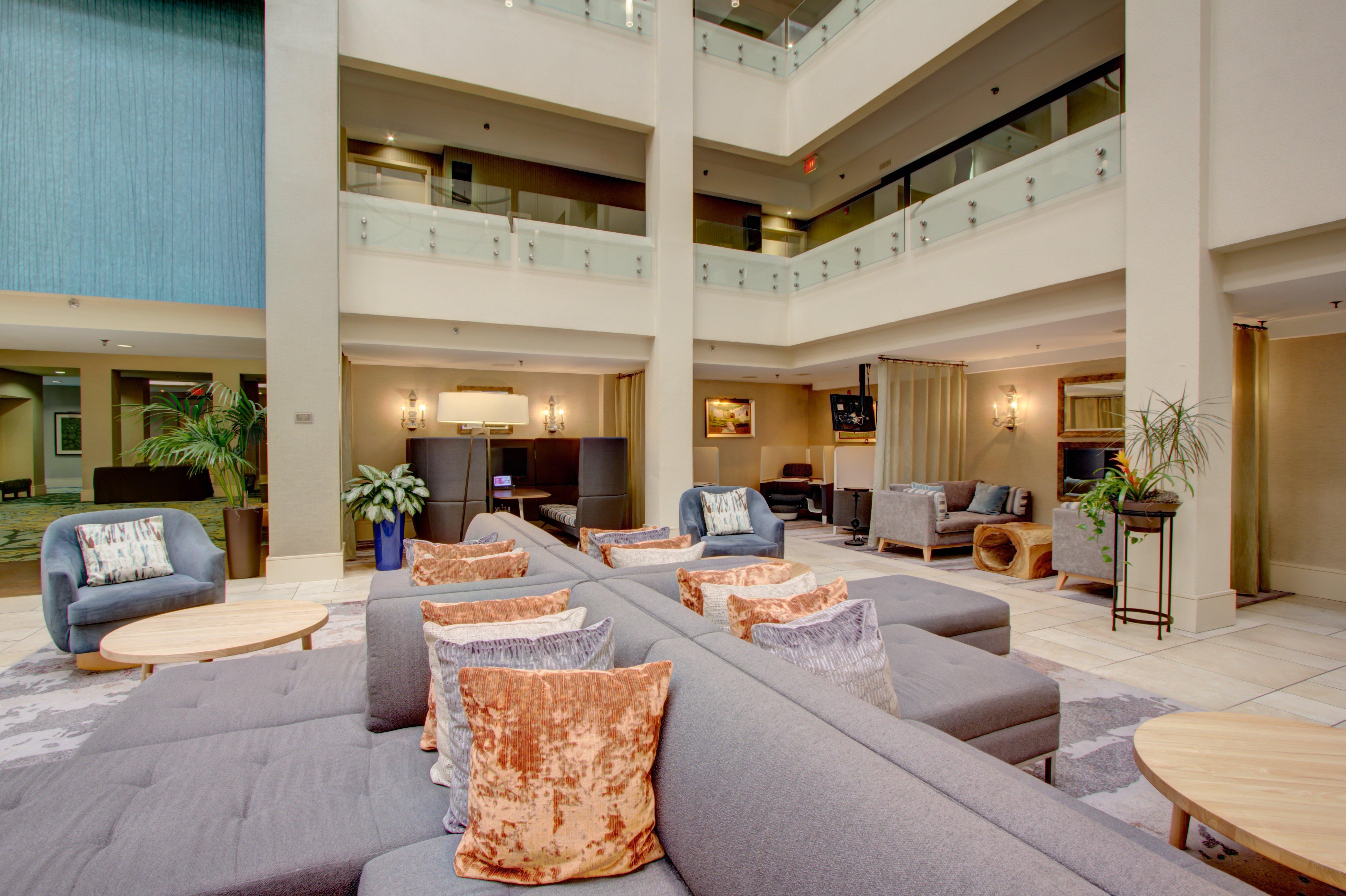 Crowne Plaza Charleston By Ihg Hotel North Charleston Exterior photo